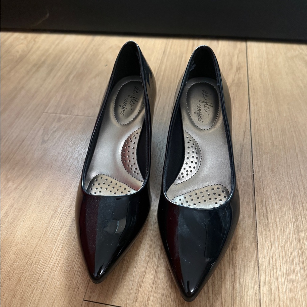 Elegant Black Patent Women's Shoes